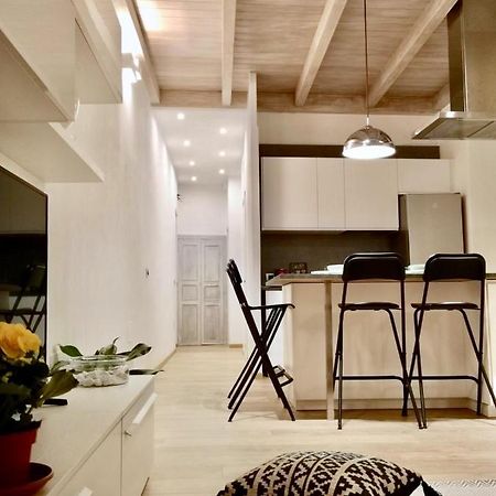 伊格莱西亚斯Nel Cuore Del Centro Storico Con Comfort E Stile公寓 外观 照片