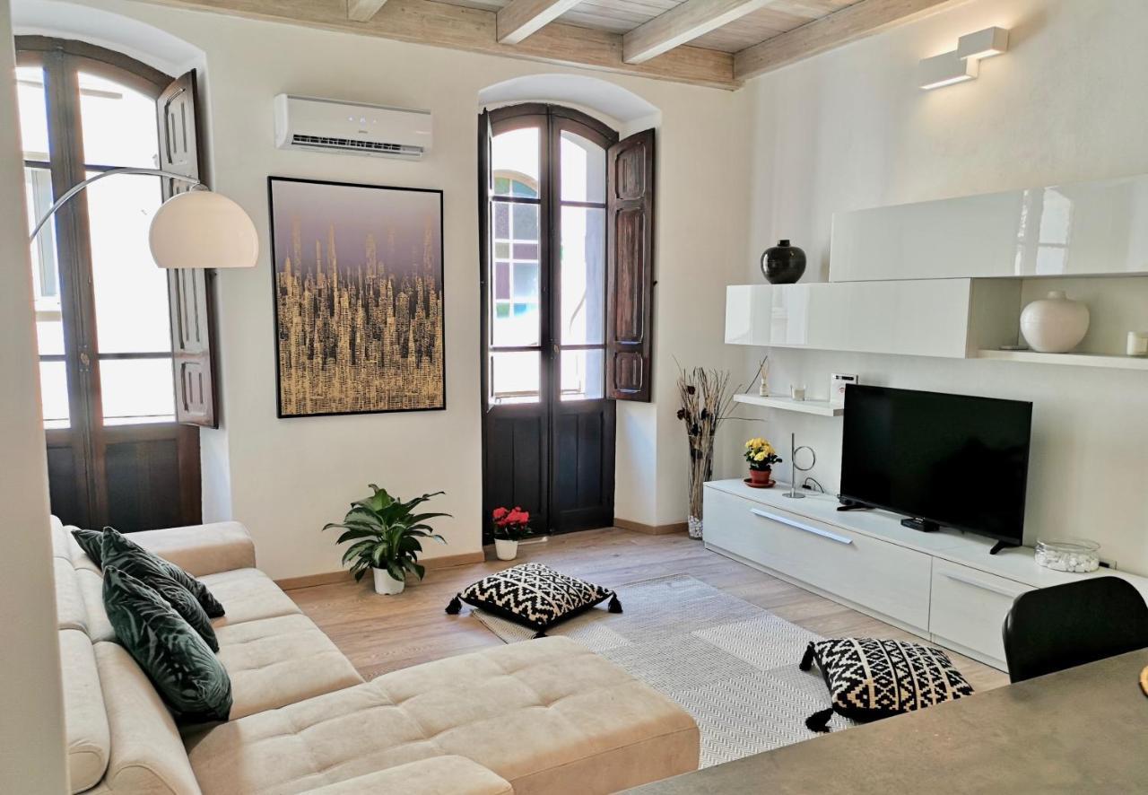 伊格莱西亚斯Nel Cuore Del Centro Storico Con Comfort E Stile公寓 外观 照片
